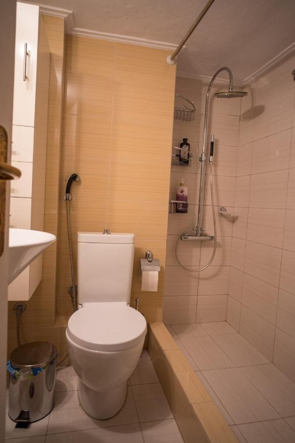 It Is A Pleasant, Modern, Functional House! Apartment *