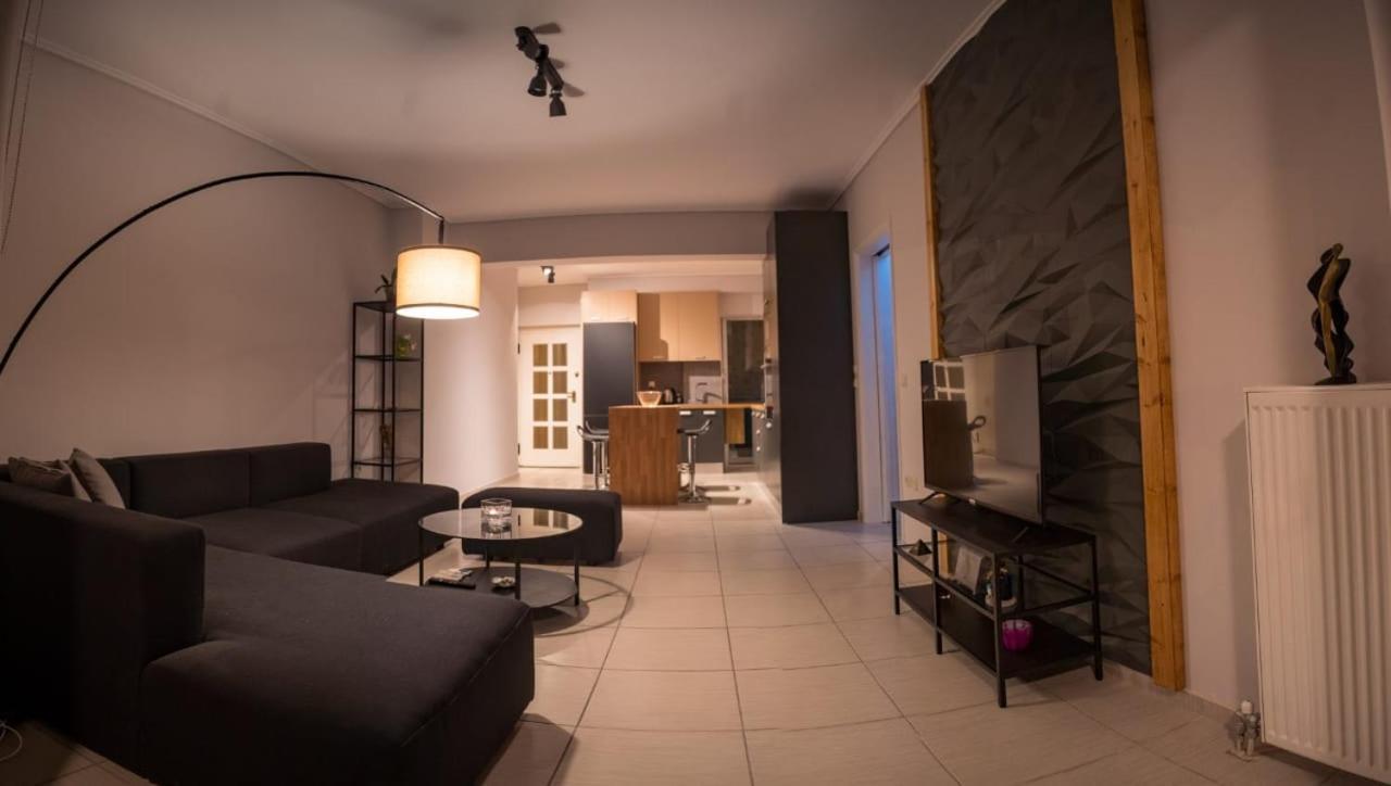 It Is A Pleasant, Modern, Functional House! Apartment Piräus